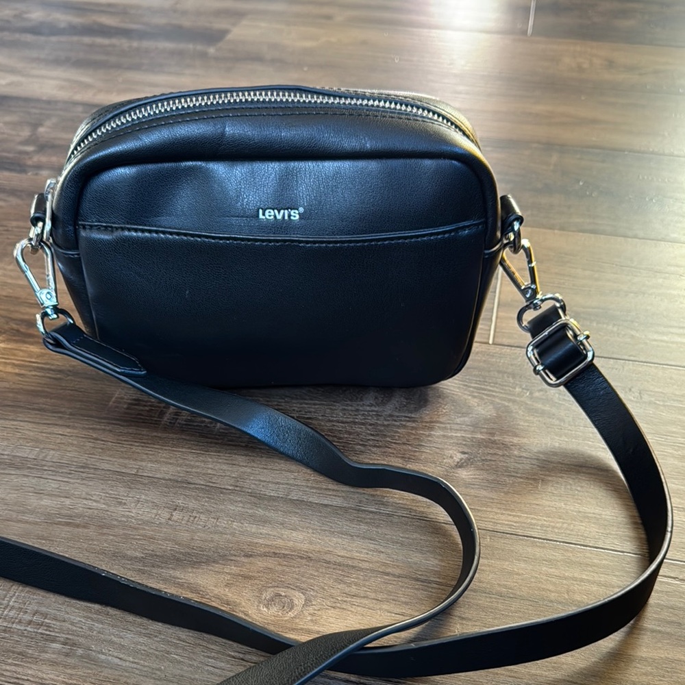 Levi's Black Crossbody Bag